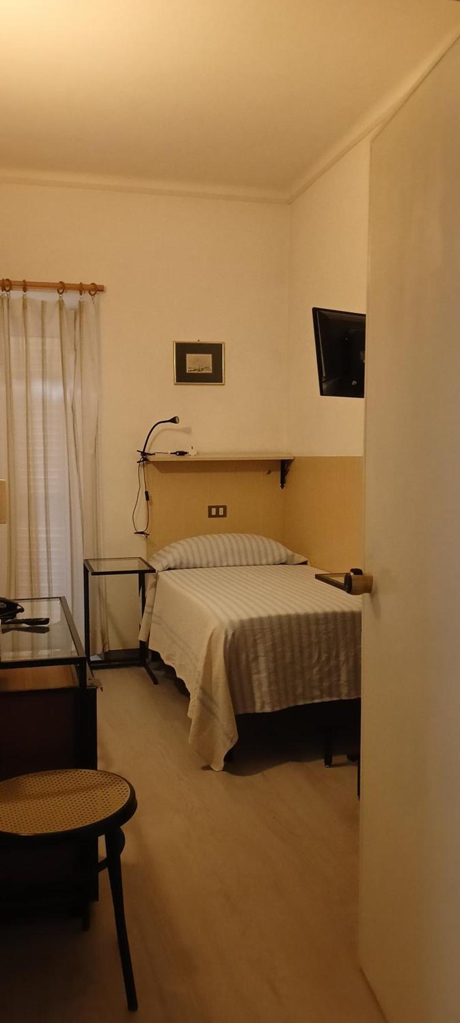 Piccolo Hotel Holiday Center Finale Ligure Dış mekan fotoğraf